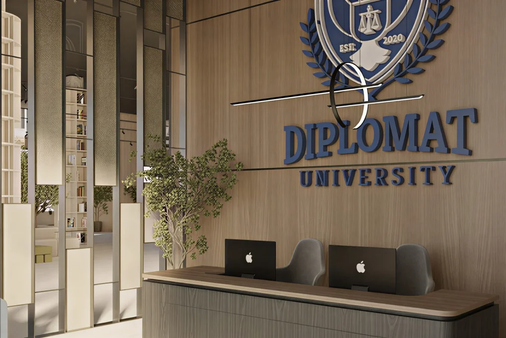 Diplomat University